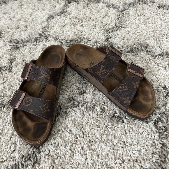 Custom Birkenstock Arizona L V - Picture 1 of 6
